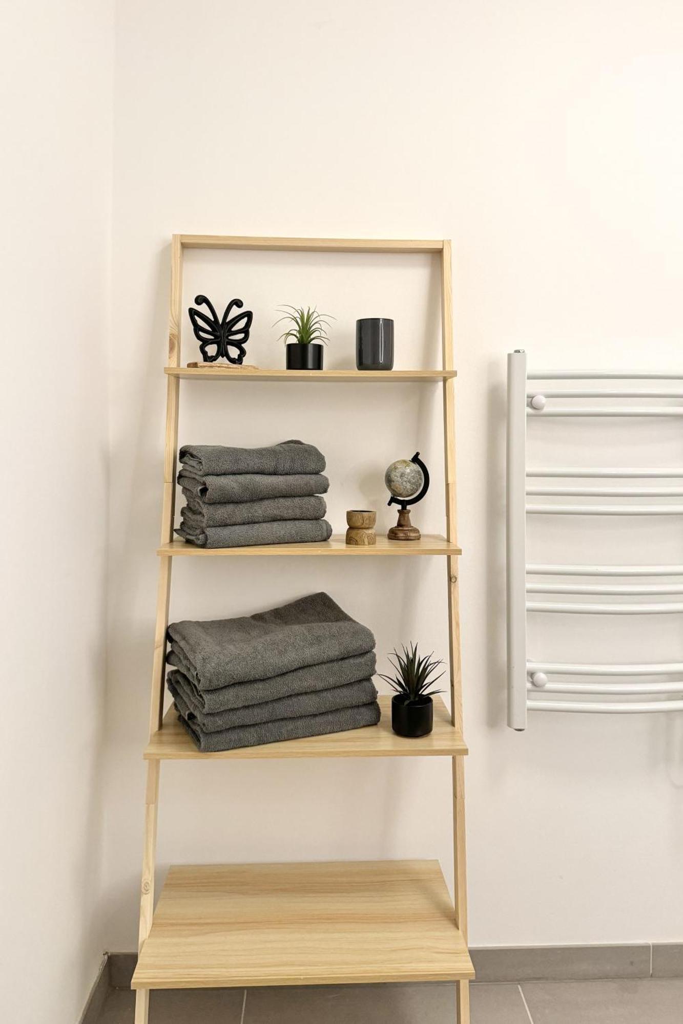 Modernes Studio Beim Domplatz Wiener Neustadt Zewnętrze zdjęcie