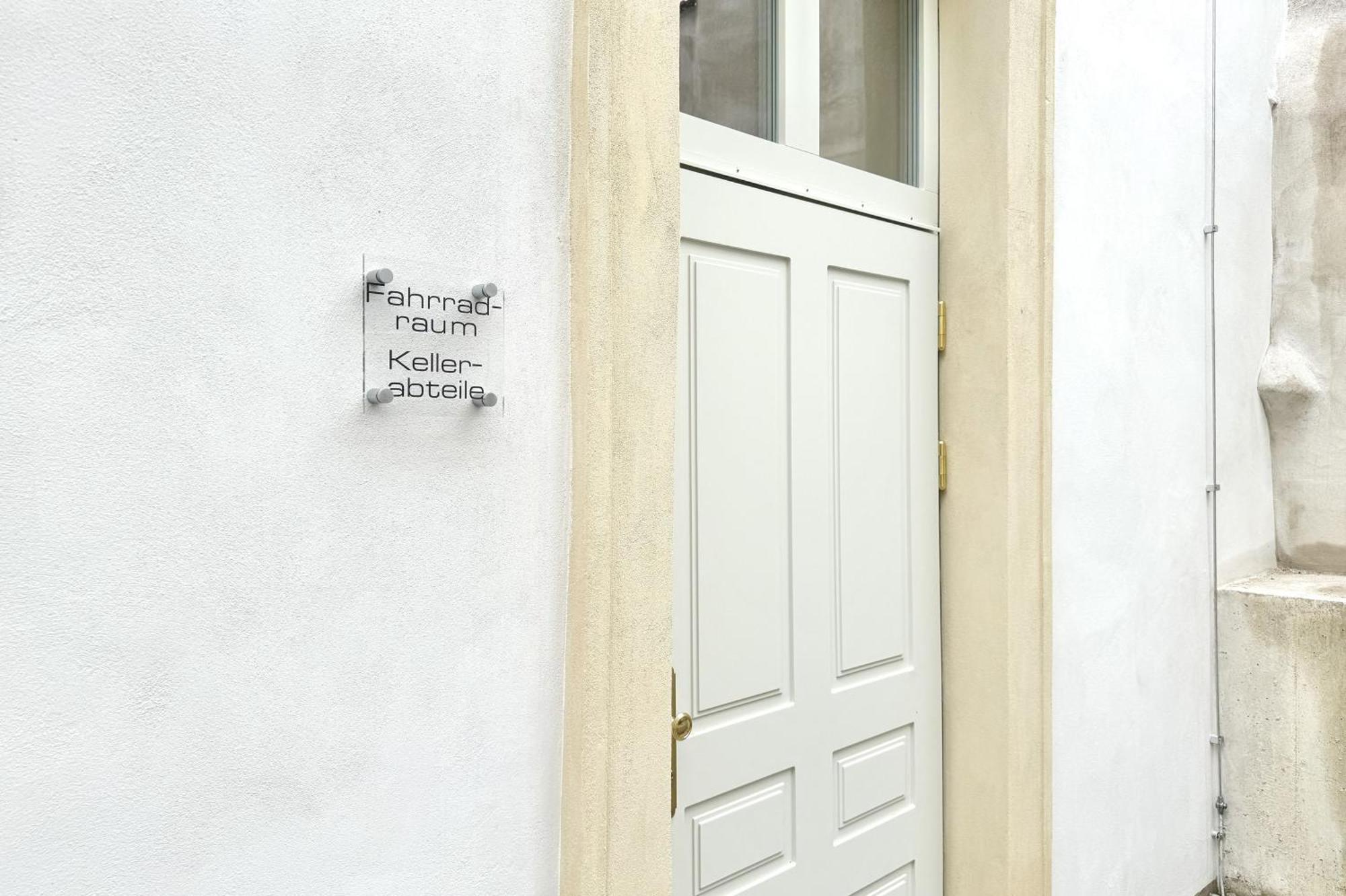 Modernes Studio Beim Domplatz Wiener Neustadt Zewnętrze zdjęcie